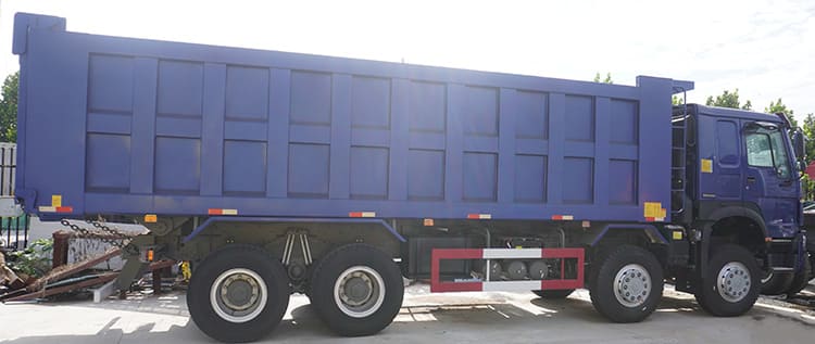 howo 8×4 dump truck