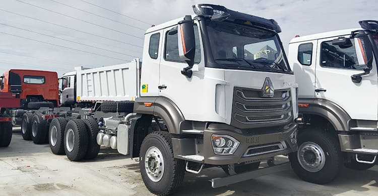 New Howo Cargo Truck Chassis 6x4 for Sale in Zambia