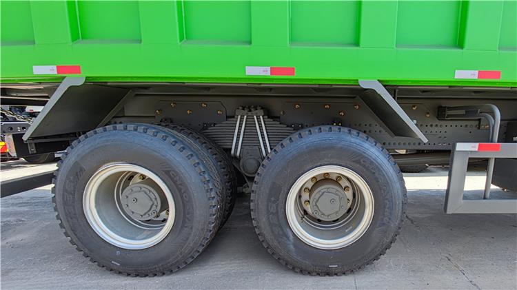 Howo 400 Dump Truck 8x4 for Sale In Congo