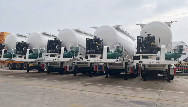 3 Axle Bulk Cement Trailer for Sale in Zambia