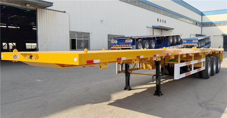 3 Axle 40 foot Flatbed Tractor Trailer for Sale In Zambia
