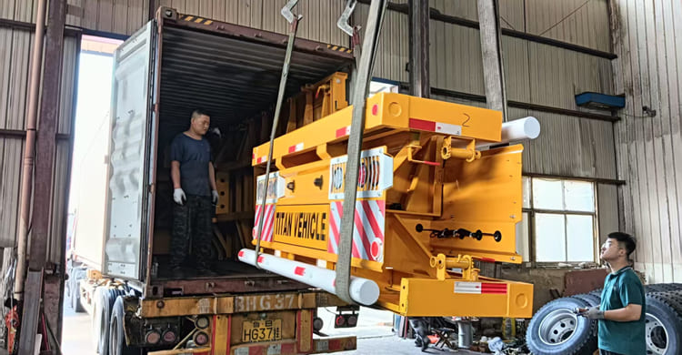 Heavy Duty Tri Axle Flatbed Truck Trailer for Sale in Zambia