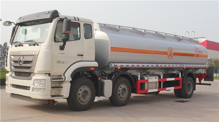 Howo 420 Mini Diesel Fuel Milk Tankers Truck for Sale in Kenya Nairobi