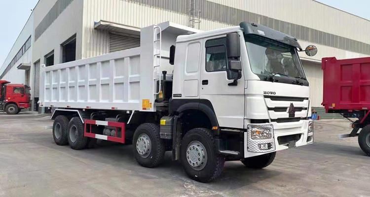 Howo 371 HP 12 Wheel 8x4 Tipper Truck for Sale in Kenya