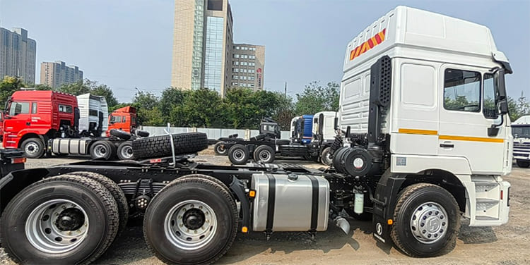 Shacman Zambia | Shacman F3000 6x4 Tractor Truck for Sale in Lusaka