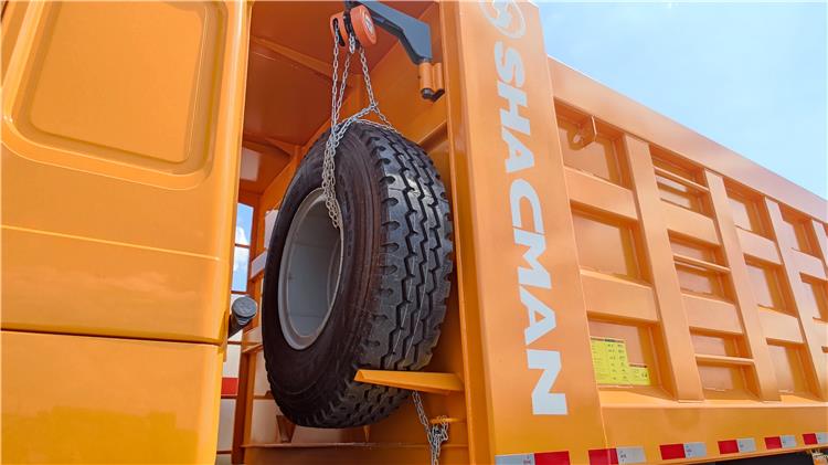 Shacman F3000 Tipper Truck for Sale In Zambia