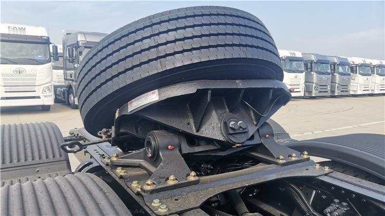 JIEFANG JH6 Truck Head for Sale In Zambia