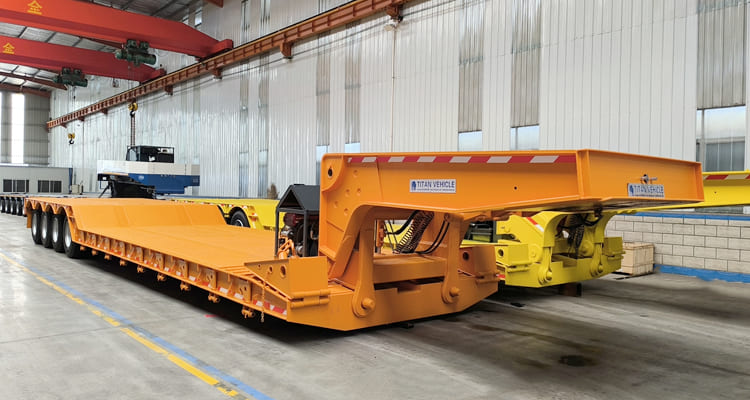 Hydraulic Detachable Gooseneck Lowboy Trailer for Sale in Zambia