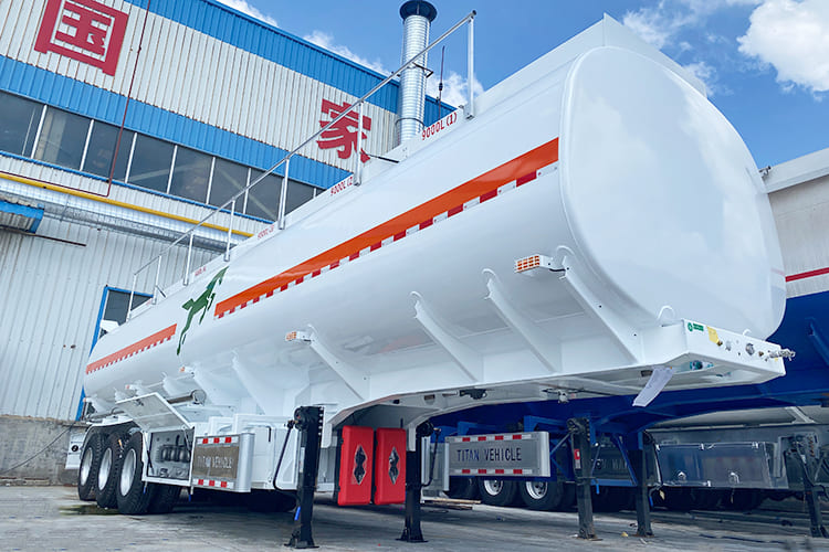 TITAN 3 Axle 45000L Crude Oil Tanker Trailer for Sale in Zambia