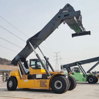 45 Tons Reach Container Stacker