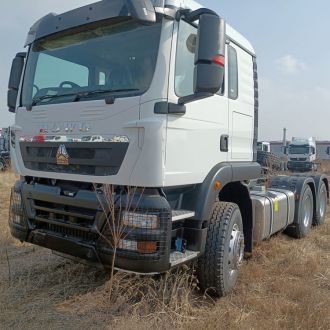 Used Howo TX 6x4 RHD Tractor Head